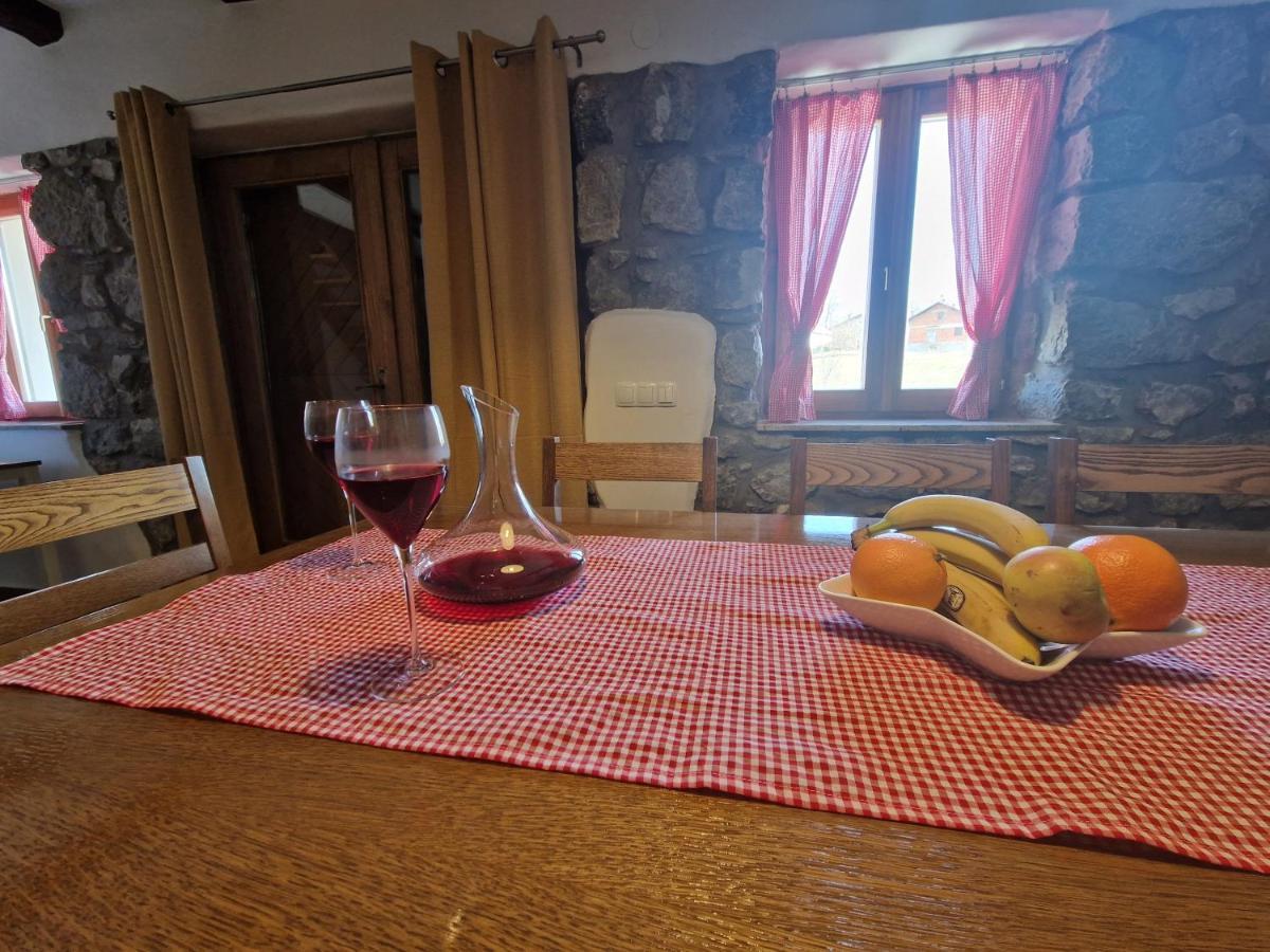 Ruralna Kuca Za Odmor Villa Pozun Ozalj Eksteriør bilde