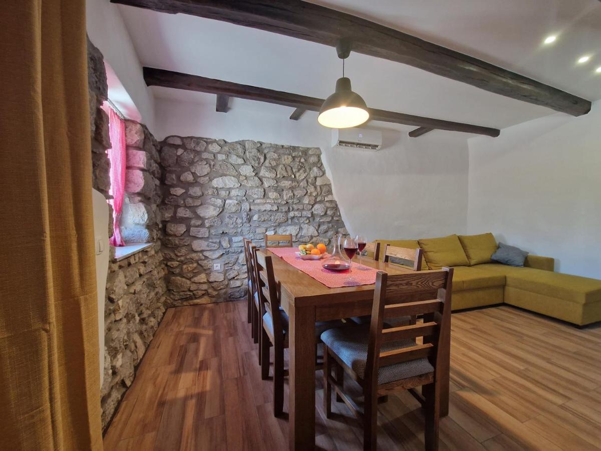 Ruralna Kuca Za Odmor Villa Pozun Ozalj Eksteriør bilde